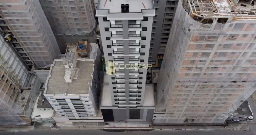 Apartamento 02 Dorm sendo 1 Suíte e 1 Vaga