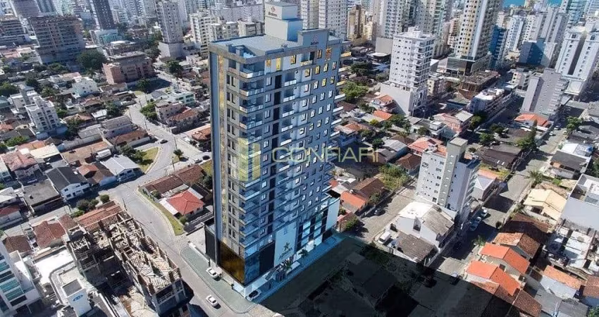 03 SUÍTES + 02 VAGAS PRIVATIVAS