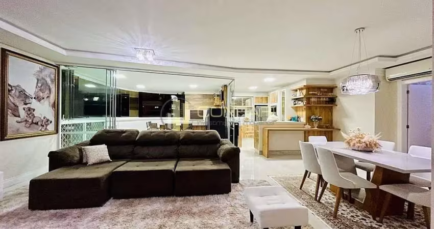 Apartamento com 3 quartos à venda na Rua 254, Meia Praia, Itapema