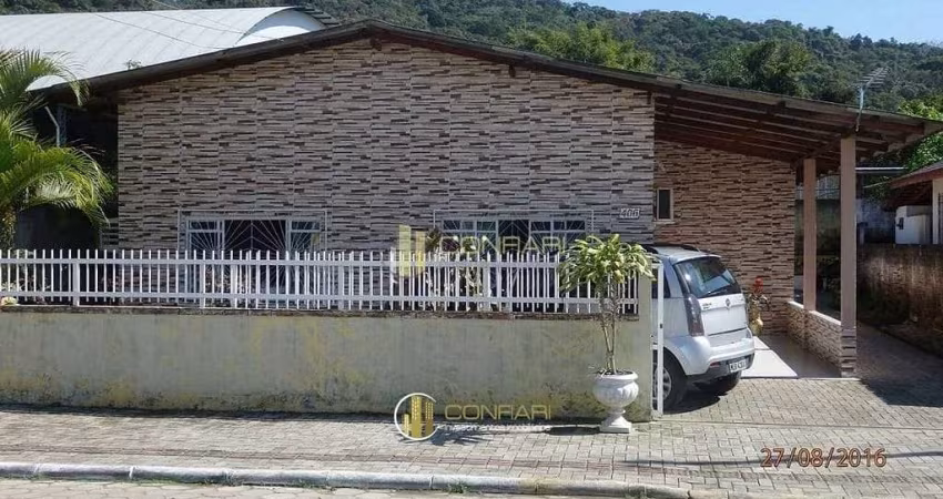 CASA MOBILIADA NO MORRETES