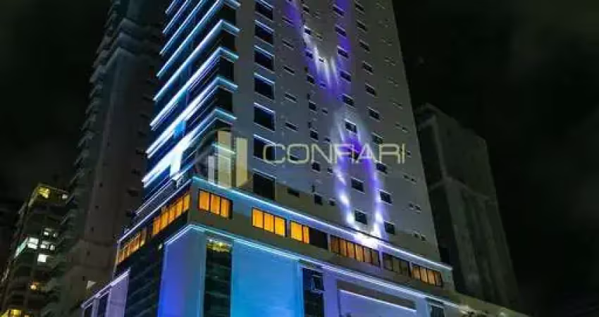 Apartamento com 3 quartos à venda na Rua 234, Meia Praia, Itapema