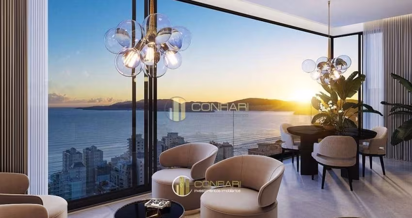 Apartamento 04 Suítes e 3 Vagas na Meia Praia!