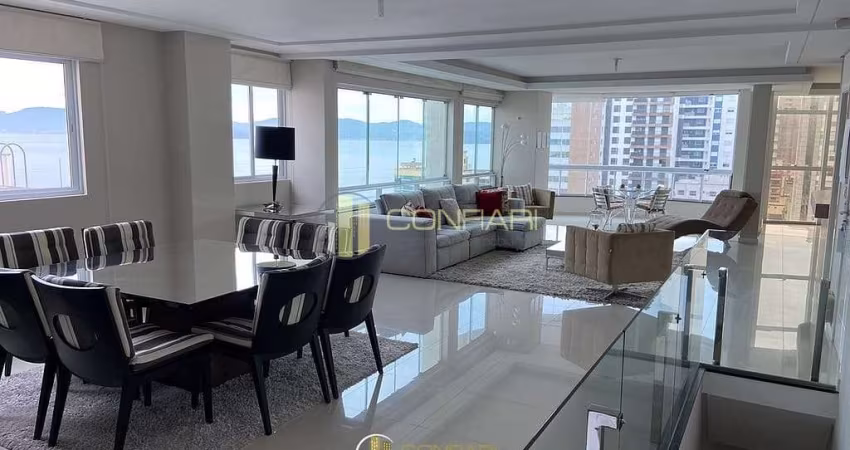 Duplex com vista mar