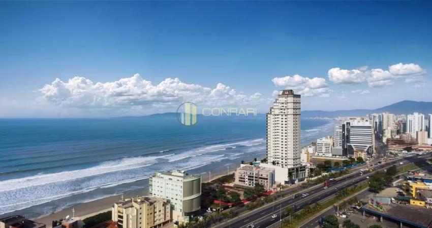 Apartamento 4 Suítes, 3 Vagas e de frente pro mar!