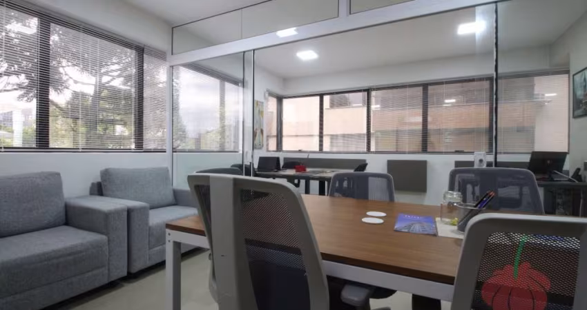 Sala comercial à venda na Avenida Cristóvão Colombo, Auxiliadora, Porto Alegre