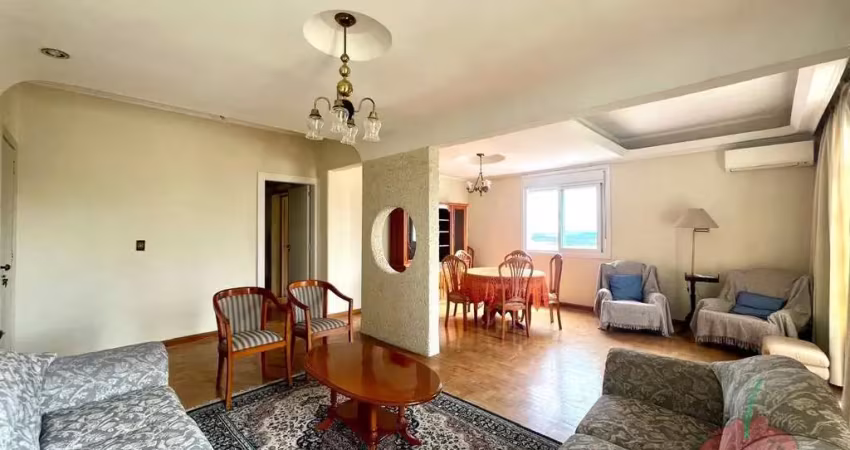 Apartamento com 3 quartos à venda na Rua Duque de Caxias, Centro Histórico, Porto Alegre