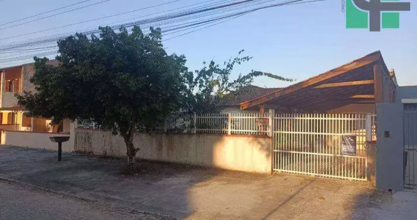 Casa com 2 quartos à venda na R. Dr. Benedito Amorim, Matinhos - PR, Brasil, Balneário Gaivotas, Matinhos