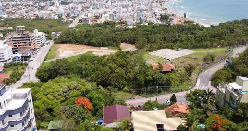 Casa com 3 quartos à venda na Avenida Vereador Manoel José dos Santos, 100, Centro, Bombinhas
