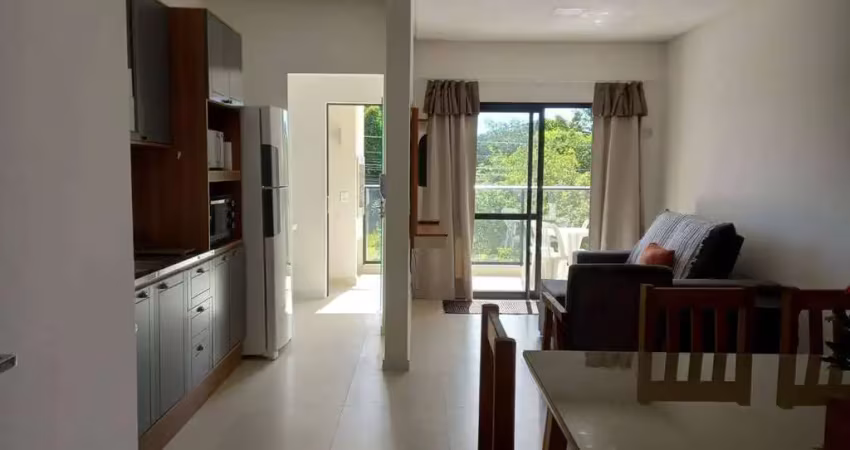 Apartamento de 03 dormitórios na praia de morrinhos, 200m do mar