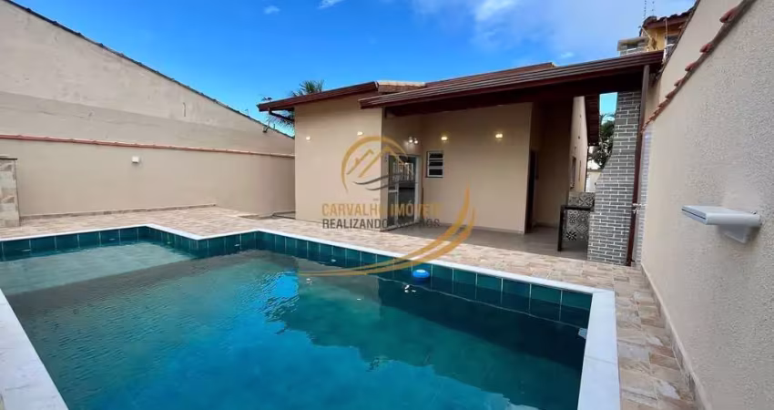 Casa isolada nova com piscina grande próximo do mar para venda em itanhaém!