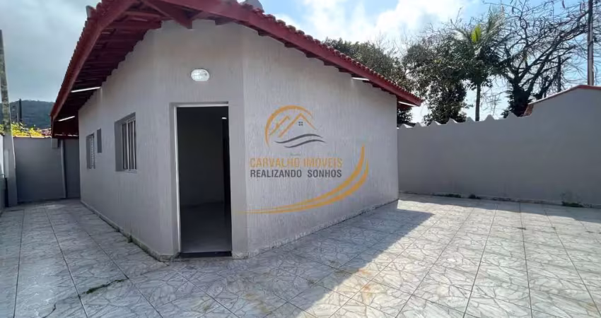 Super oportunidade!! casa isolada em bairro residencial para venda em itanhaém!!