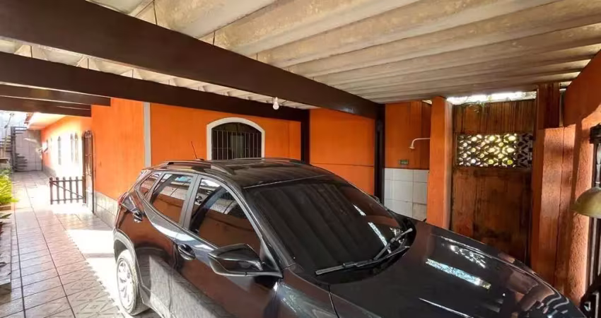 Casa geminada lado pista em bairro residencial para venda em mongaguá!!