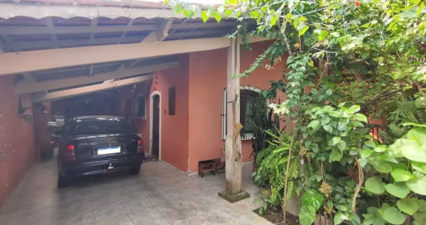 Casa isolada usada abaixo de preço de mercado próximo ao centro de itanhaém para venda!!
