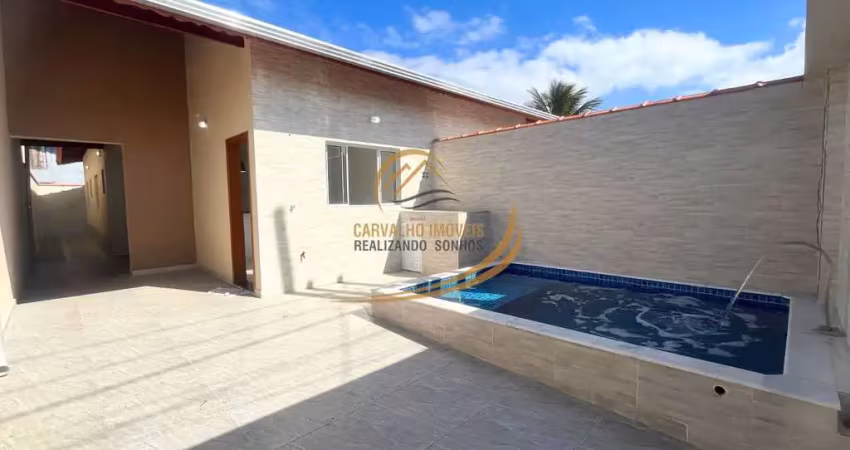 Casa lado pista 500mts do mar com piscina e churrasqueira em mongaguá!!