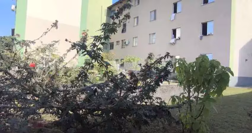 Apartamento com ótima localização e com forte presença de comércio ao redor à venda em itanhaém!