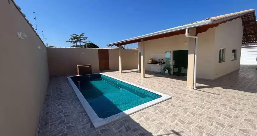 Casa isolada lado praia com baita terreno, piscina para venda em itanhaém!!