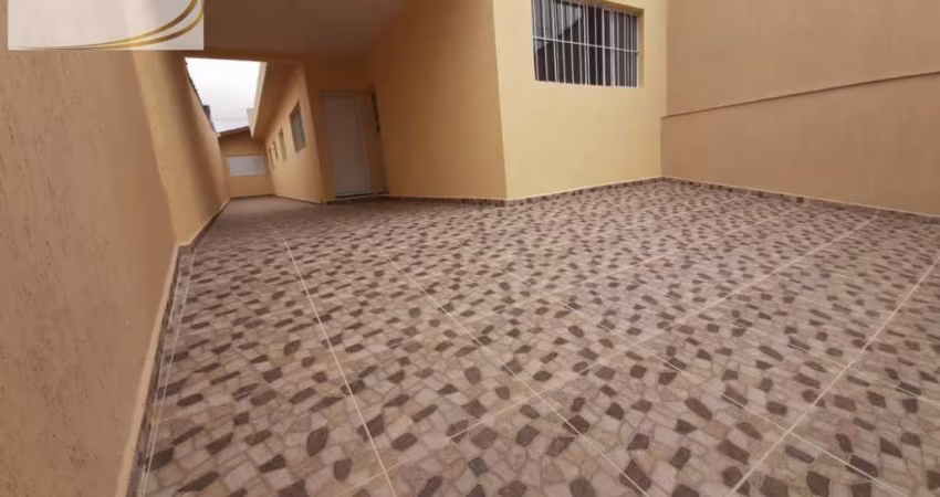 SUPER OPORTUNIDADE!! CASA EM MONGAGUÁ 50MTS DA PRAIA PARA VENDA!!