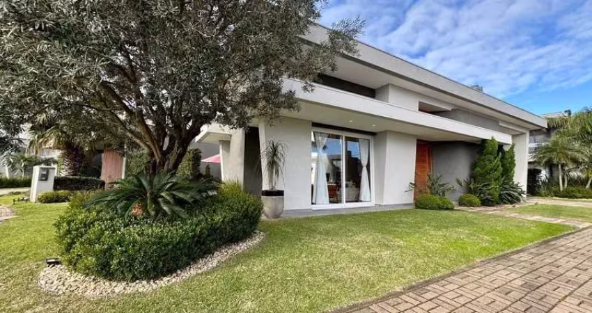 Casa em condomínio fechado com 4 quartos à venda no Centro, Xangri-Lá 