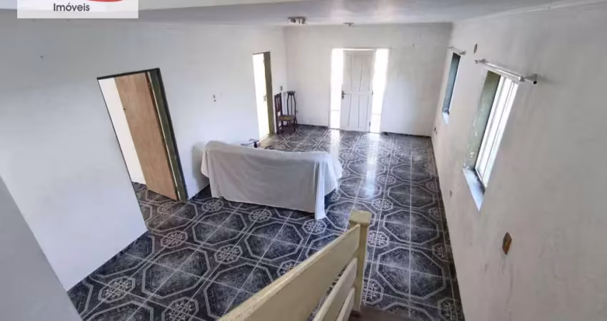 Sobrado com 3 dormitórios à venda, 230 m² por R$ 780.000,00 - Tombo - Guarujá/SP