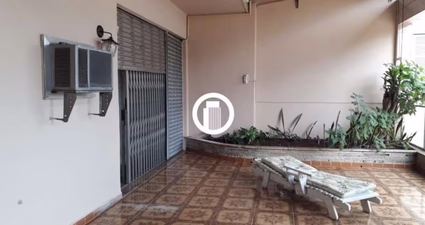 Casa para Venda - 280m², 4 dormitórios, sendo 1 suites, 6 vagas - Vila Monumento