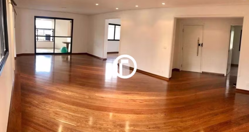 Apartamento para Venda - 305m², 4 dormitórios, sendo 3 suites, 4 vagas - Panamby