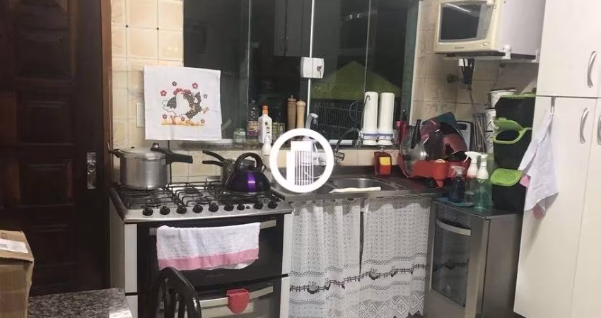 Casa para Venda - 100m², 2 dormitórios, 2 vagas - Saúde