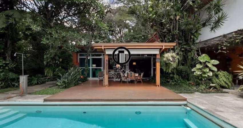 Casa para Venda - 490m², 4 dormitórios, sendo 1 suites, 3 vagas - Cidade Jardim