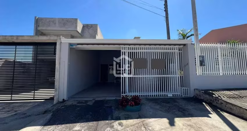 Casa com 3 quartos para alugar na Rua Paulo Alves Pinto, 1913, Centro, Araucária