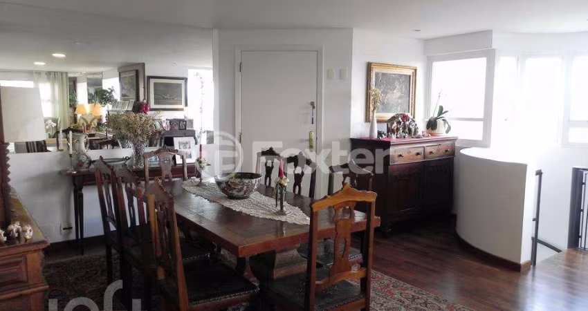 Apartamento com 3 quartos à venda na Rua Correggio, 295, Vila Suzana, São Paulo