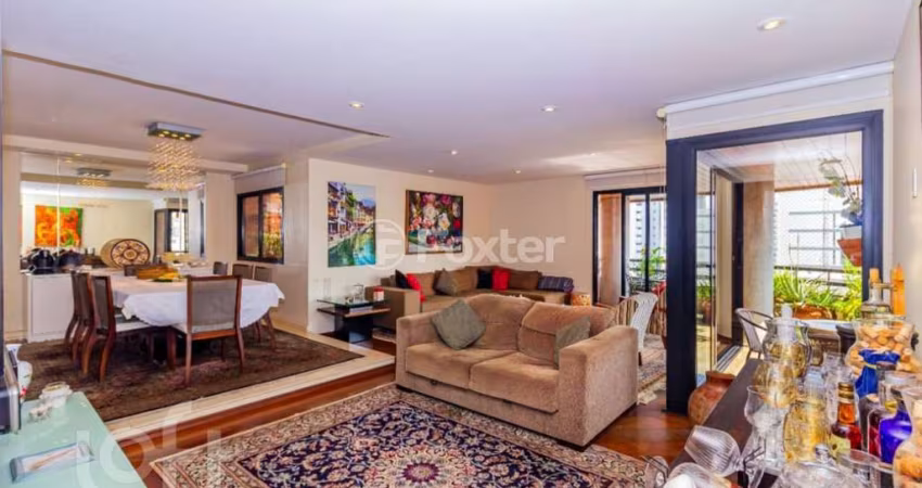 Apartamento com 4 quartos à venda na Rua Inhambú, 1069, Vila Uberabinha, São Paulo