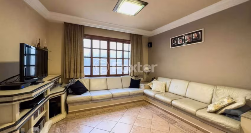 Casa com 3 quartos à venda na Alameda Dona Tereza Cristina, 970, Nova Petrópolis, São Bernardo do Campo