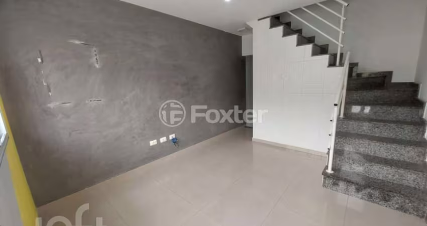 Casa em condomínio fechado com 2 quartos à venda na Rua Araguaia Paraense, 44, Jardim Helena, São Paulo