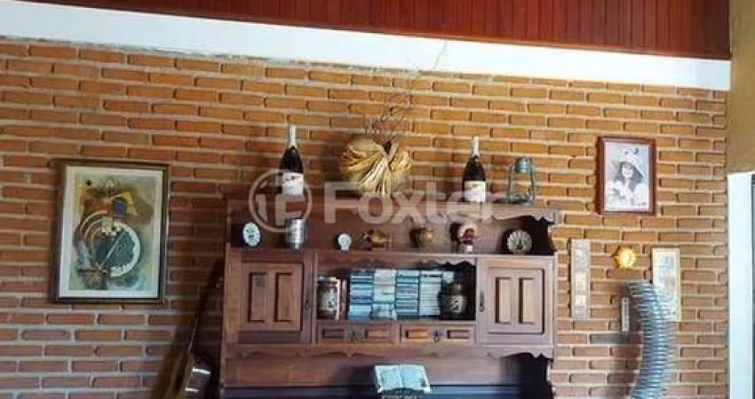 Casa em condomínio fechado com 3 quartos à venda na Alameda dos Pinheiros, 861, Rio Abaixo, Mairiporã