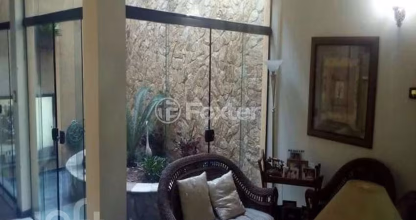 Casa com 3 quartos à venda na Rua São Próspero, 139, Jardim Maringa, São Paulo
