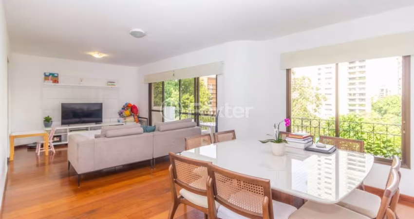 Apartamento com 4 quartos à venda na Rua Jacques Félix, 482, Vila Nova Conceição, São Paulo
