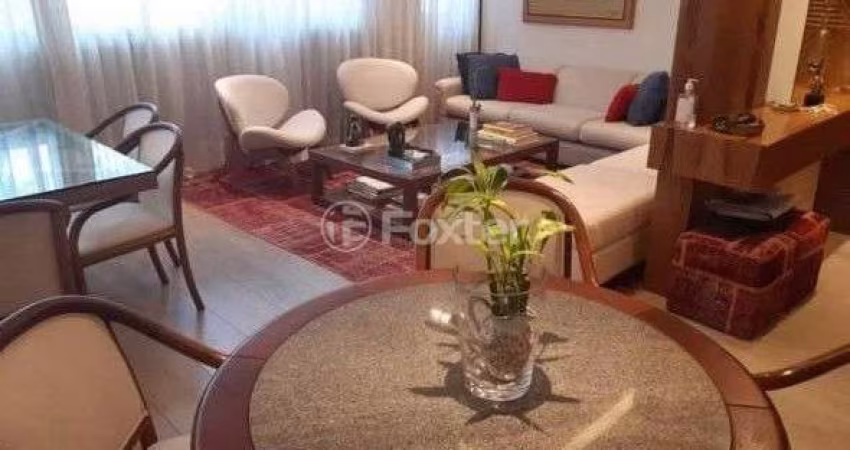 Apartamento com 3 quartos à venda na Rua Hungria, 696, Jardim Europa, São Paulo