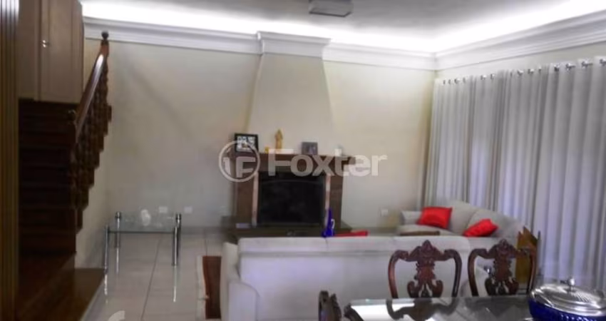 Casa com 4 quartos à venda na Rua Aparaó, 227, Vila Inah, São Paulo
