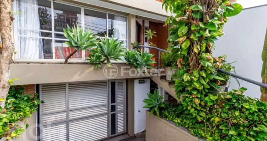 Casa com 4 quartos à venda na Rua Guapuã, 205, Mirandópolis, São Paulo