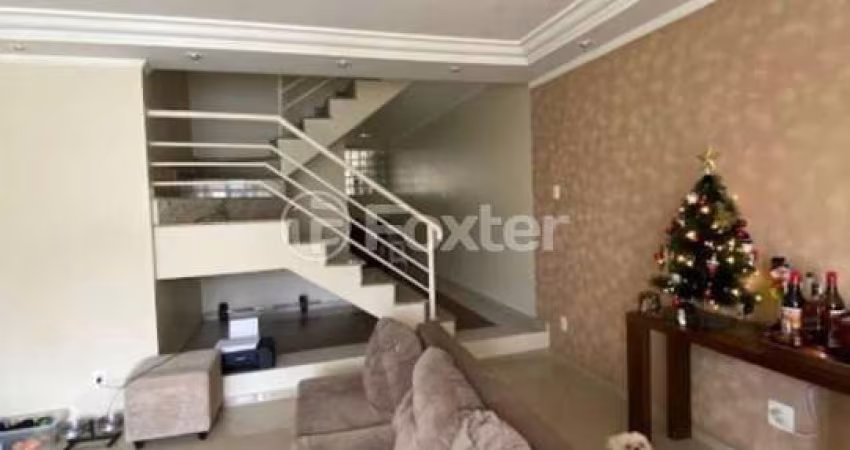 Casa com 4 quartos à venda na Rua Helena Aparecida Secol, 33, Nova Petrópolis, São Bernardo do Campo