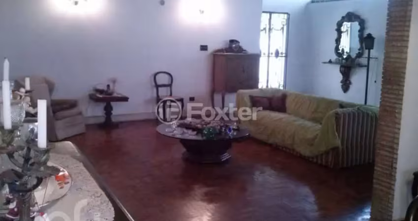 Casa com 3 quartos à venda na Praça Doutor Silas Botelho, 123, Sumaré, São Paulo