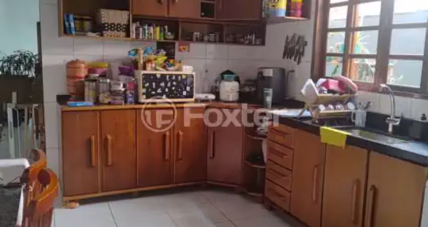 Casa com 3 quartos à venda na Rua Uberlândia, 29, Residencial Sol Nascente, São Paulo