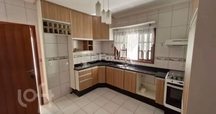 Casa em condomínio fechado com 2 quartos à venda na Estrada Manoel Lages do Chao, 295, Jardim Caiapia, Cotia