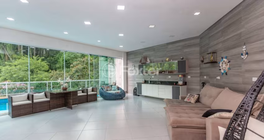 Casa com 3 quartos à venda na Rua Clemente Faria, 543, Jardim Peri, São Paulo