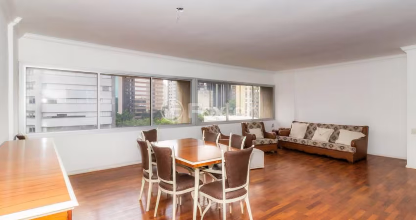 Apartamento com 3 quartos à venda na Avenida Antônio Joaquim de Moura Andrade, 597, Vila Nova Conceição, São Paulo