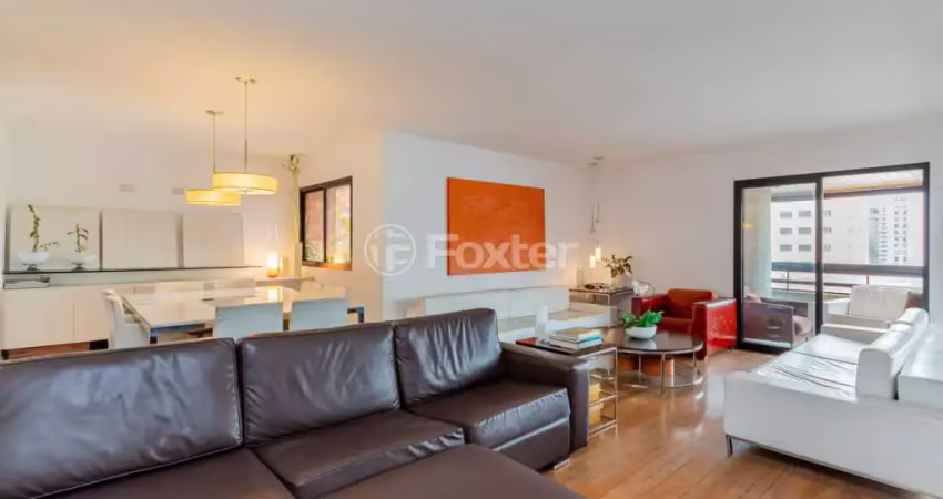 Apartamento com 5 quartos à venda na Rua Inhambú, 1069, Vila Uberabinha, São Paulo