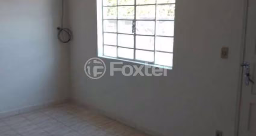Casa com 2 quartos à venda na Rua Antônio Pinto Vieira, 383, Vila Espanhola, São Paulo