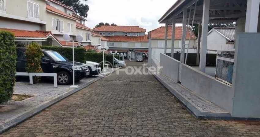 Casa em condomínio fechado com 3 quartos à venda na Avenida do Rio Bonito, 597, Socorro, São Paulo
