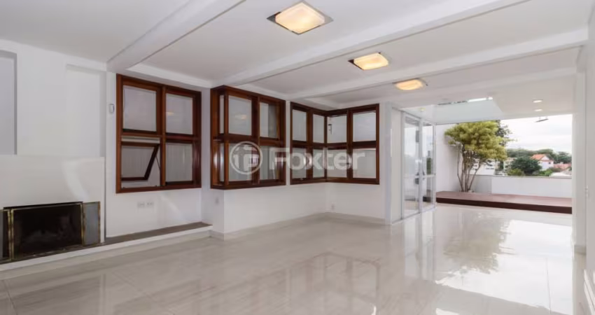 Casa com 4 quartos à venda na Rua Petrópolis, 522, Sumaré, São Paulo