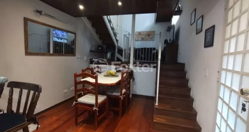 Casa com 2 quartos à venda na Rua Osiris Magalhães de Almeida, 526, Jardim Monte Kemel, São Paulo