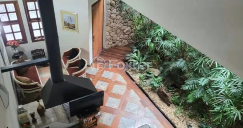 Casa com 4 quartos à venda na Rua Tuiucuê, 182, Jardim da Saude, São Paulo